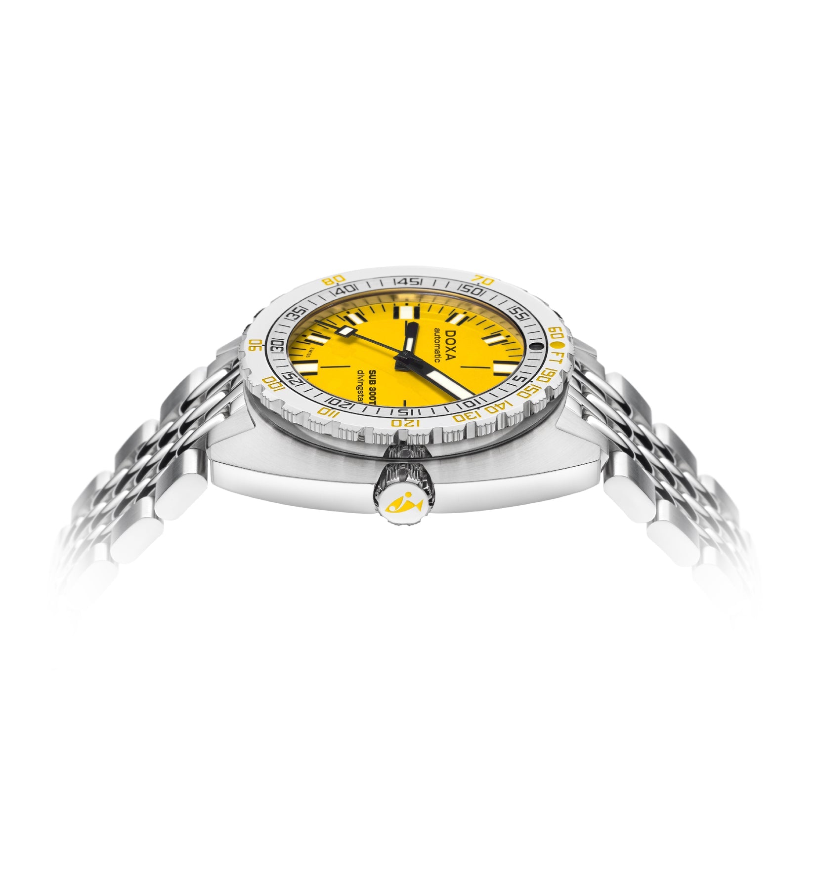 DOXA_Side_SUB_300T_divingstar_840.10.361.10_1651x1800